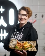 Bastard-burger-annos-sylissä-1080x1350